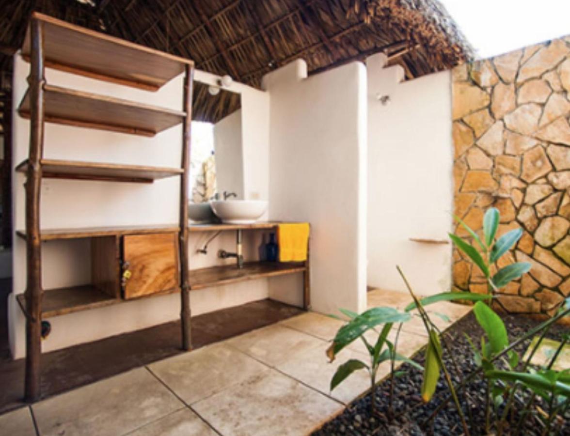 Paredon Surf House Hotell El Paredón Buena Vista Rum bild